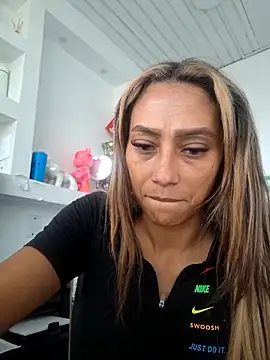 salome drasin online show from December 18, 2025, 1:28 pm