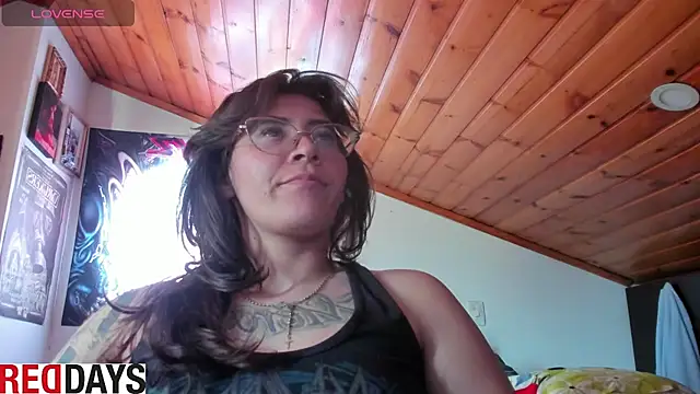 Snapshot of Darkness_jones_ chatting on July 17, 2026, 6:46 pm Darkness jones online show from July 17, 2026, 6:46 pm