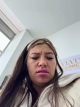 LIZ-06  online show from July 21, 2026, 1:35 pm