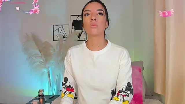 Snapshot of 777AylinZ chatting on September 17, 2025, 11:45 am 777AylinZ online show from September 17, 2025, 11:45 am