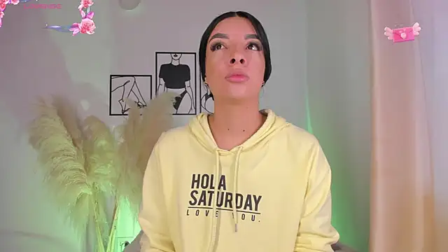 Snapshot of 777AylinZ chatting on September 20, 2025, 11:33 am 777AylinZ online show from September 20, 2025, 11:33 am