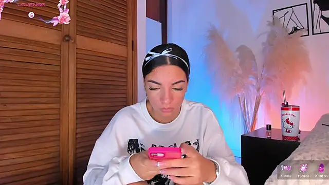 Snapshot of 777AylinZ chatting on October 1, 2025, 11:05 am 777AylinZ online show from October 1, 2025, 11:05 am