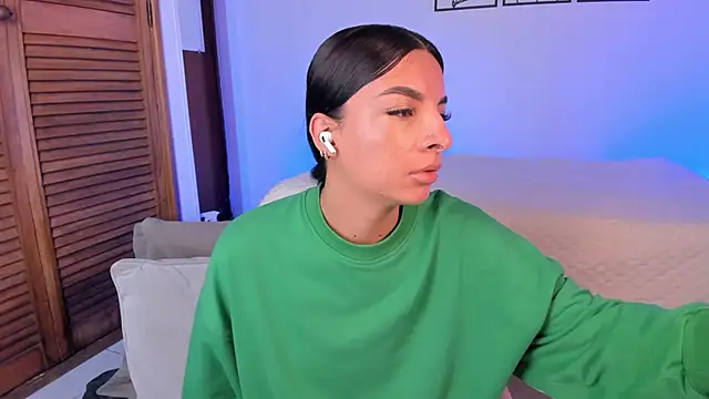 Snapshot of 777AylinZ chatting on October 5, 2025, 10:13 am 777AylinZ online show from October 5, 2025, 10:13 am