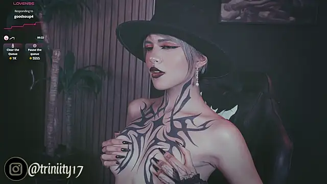 Snapshot of Trinity___s chatting on February 7, 2025, 8:10 pm Trinity s online show from February 7, 2025, 8:10 pm