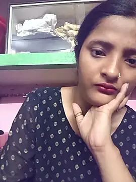BabySlimmy10 online show from April 28, 2026, 11:43 pm