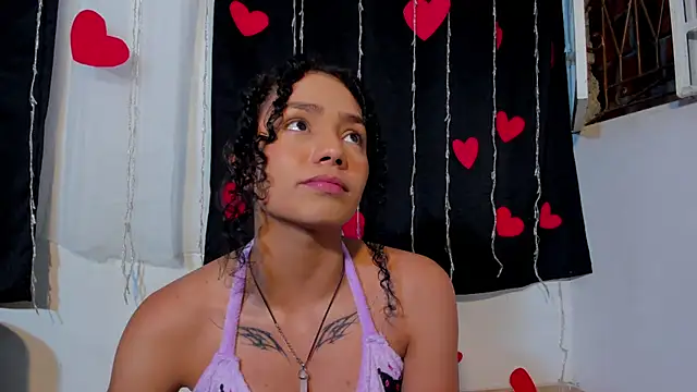 Dakota M1 online show from February 6, 2025, 2:33 am