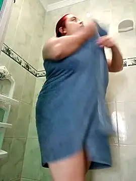 Snapshot of CURVY-HORNY chatting on October 1, 2025, 7:42 pm CURVY-HORNY online show from October 1, 2025, 7:42 pm