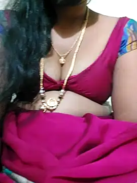 Snapshot of Cute-chinny chatting on January 17, 2025, 11:29 pm Cute-chinny online show from January 17, 2025, 11:29 pm