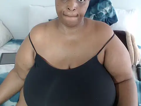 BootyDiva5 online show from February 28, 2025, 3:37 pm