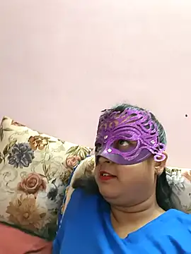 Snapshot of Cute-manisha chatting on February 15, 2025, 2:44 pm Cute-manisha online show from February 15, 2025, 2:44 pm