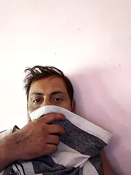 Snapshot of Cute-manisha chatting on February 21, 2025, 3:01 am Cute-manisha online show from February 21, 2025, 3:01 am