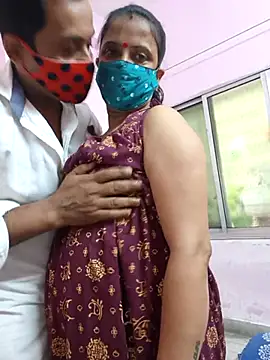 Snapshot of Cute-manisha chatting on March 20, 2025, 9:26 am Cute-manisha online show from March 20, 2025, 9:26 am