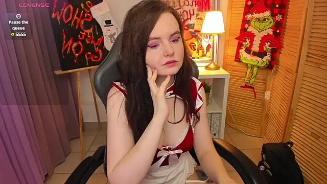 Snapshot of AmA_lia_ chatting on January 3, 2025, 8:32 am AmA lia  online show from January 3, 2025, 8:32 am