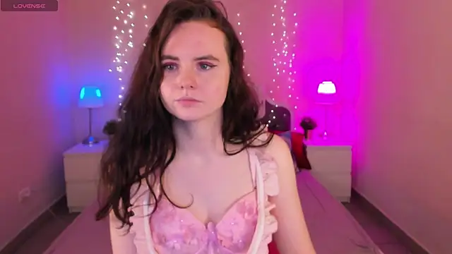 Snapshot of AmA_lia_ chatting on January 14, 2025, 8:31 am AmA lia  online show from January 14, 2025, 8:31 am