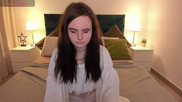 Snapshot of AmA_lia_ chatting on February 7, 2025, 8:22 am AmA lia  online show from February 7, 2025, 8:22 am