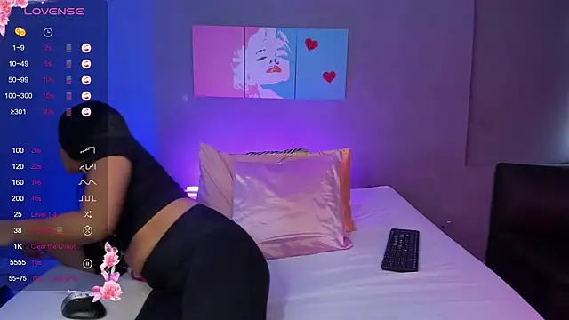 Snapshot of PammelaRoss1 chatting on February 5, 2026, 5:17 pm PammelaRoss1 online show from February 5, 2026, 5:17 pm