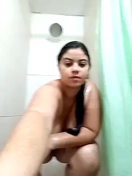 Snapshot of Danyshhh chatting on December 17, 2024, 6:53 pm Danyshhh online show from December 17, 2024, 6:53 pm