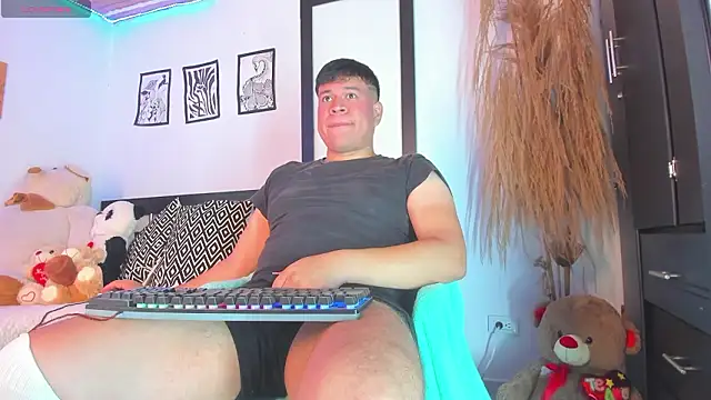 Nicolaskoling online show from March 28, 2026, 1:27 am