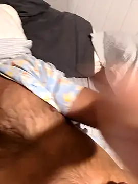 Snapshot of inoutinoutinout chatting on February 10, 2025, 7:04 am inoutinoutinout online show from February 10, 2025, 7:04 am