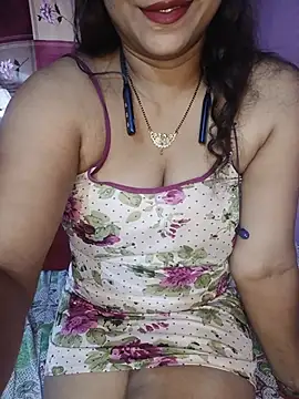 Sexy Mona Bhabhi online show from June 25, 2026, 2:33 am