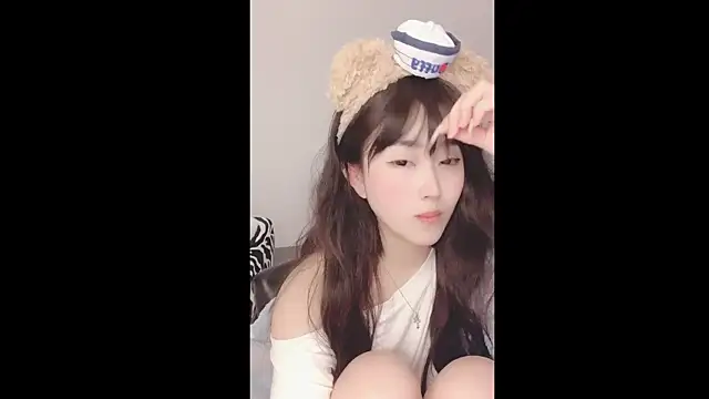 Snapshot of ffccvjsexx chatting on December 12, 2024, 3:37 pm ffccvjsexx online show from December 12, 2024, 3:37 pm