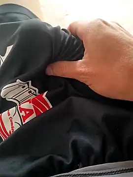 paubabando  online show from March 5, 2026, 12:12 pm