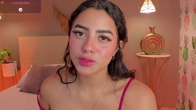 yaya23x online show from June 4, 2026, 1:28 pm