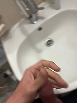 Snapshot of denizli18 chatting on February 22, 2026, 10:25 am denizli18 online show from February 22, 2026, 10:25 am