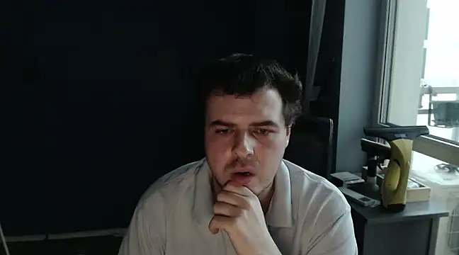 Snapshot of CuteMan33 chatting on January 30, 2025, 3:19 pm CuteMan33 online show from January 30, 2025, 3:19 pm