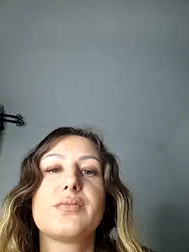 Snapshot of AudreyJoy chatting on January 3, 2025, 10:19 pm AudreyJoy online show from January 3, 2025, 10:19 pm