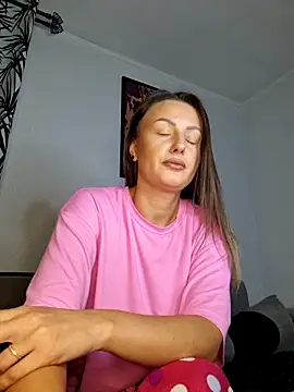 Snapshot of AudreyJoy chatting on October 12, 2025, 7:13 pm AudreyJoy online show from October 12, 2025, 7:13 pm