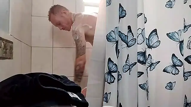 Snapshot of Analgapingspecialist71269 chatting on January 14, 2026, 4:01 pm Analgapingspecialist71269 online show from January 14, 2026, 4:01 pm