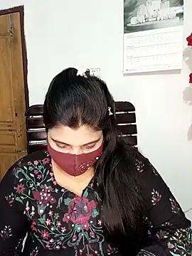 Hot-Angel  online show from February 13, 2026, 6:37 pm