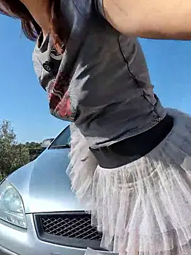 Samira-Summer online show from March 13, 2026, 8:21 am