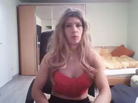 Snapshot of Kinky-Kristina chatting on February 13, 2025, 6:16 pm Kinky-Kristina online show from February 13, 2025, 6:16 pm