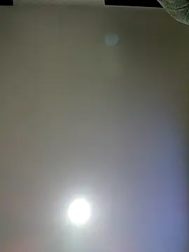 houy111111 online show from March 3, 2026, 7:53 pm