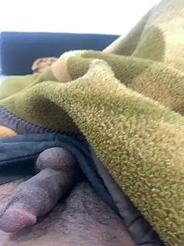 Snapshot of Lahcene chatting on February 23, 2026, 7:33 pm Lahcene online show from February 23, 2026, 7:33 pm