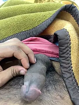 Snapshot of Lahcene chatting on March 14, 2026, 2:17 am Lahcene online show from March 14, 2026, 2:17 am