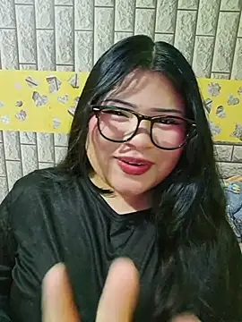 CANELA 9911 online show from February 12, 2026, 12:05 am