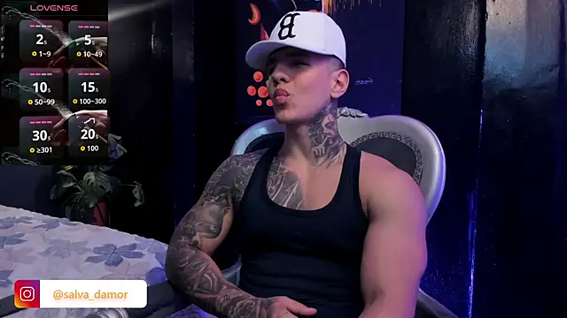 Flynn Riider online show from April 16, 2026, 9:39 pm