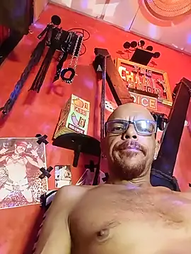 Snapshot of Charly_BC_Dirty chatting on August 4, 2026, 8:06 am Charly BC Dirty online show from August 4, 2026, 8:06 am