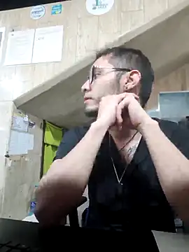 alexdesire online show from April 5, 2026, 10:07 pm