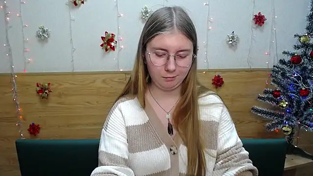 Snapshot of RysaKosaYlya chatting on January 12, 2025, 9:51 am RysaKosaYlya online show from January 12, 2025, 9:51 am