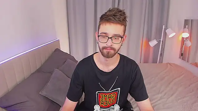 Drew Brown online show from February 9, 2025, 2:18 pm