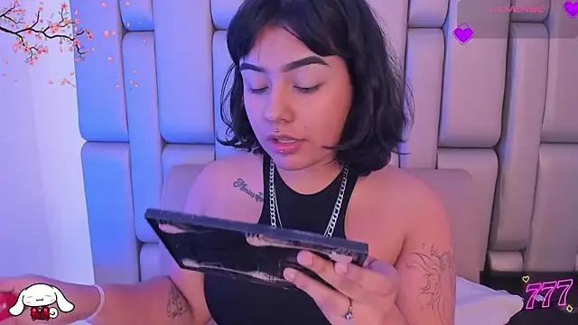 Snapshot of _sowy_venus_ chatting on March 21, 2026, 12:10 pm sowy venus online show from March 21, 2026, 12:10 pm