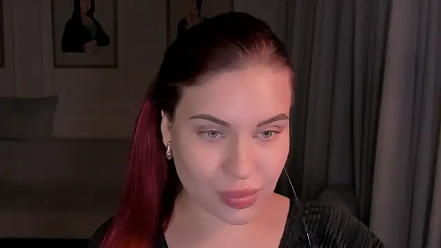 Snapshot of evaharve chatting on June 25, 2026, 8:35 pm evaharve online show from June 25, 2026, 8:35 pm