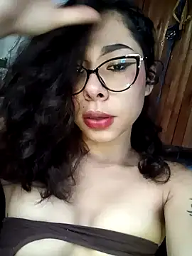 Snapshot of Kyomisweet chatting on December 19, 2024, 8:34 pm Kyomisweet online show from December 19, 2024, 8:34 pm