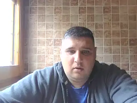  revianzip1 online show from March 13, 2025, 1:50 pm