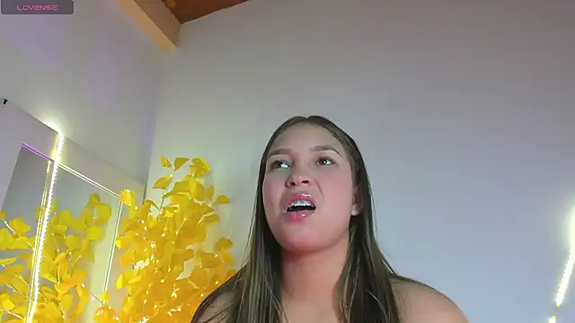 HaleyAmaya online show from June 12, 2026, 12:42 am
