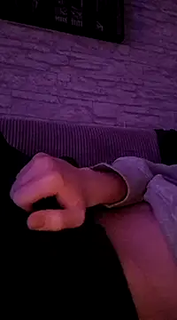 cutie anonymm online show from December 28, 2024, 6:18 pm